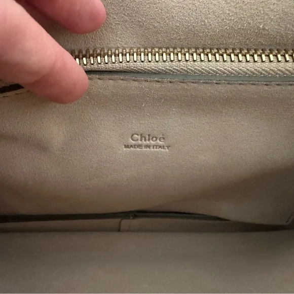 CHLOE Faye Medium Suede Shoulder Bag - Picture 6 of 12
